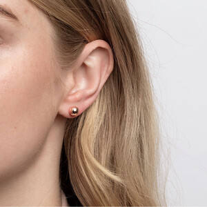 Boutons d'oreilles sphériques de 7 mm en or rose 10 K