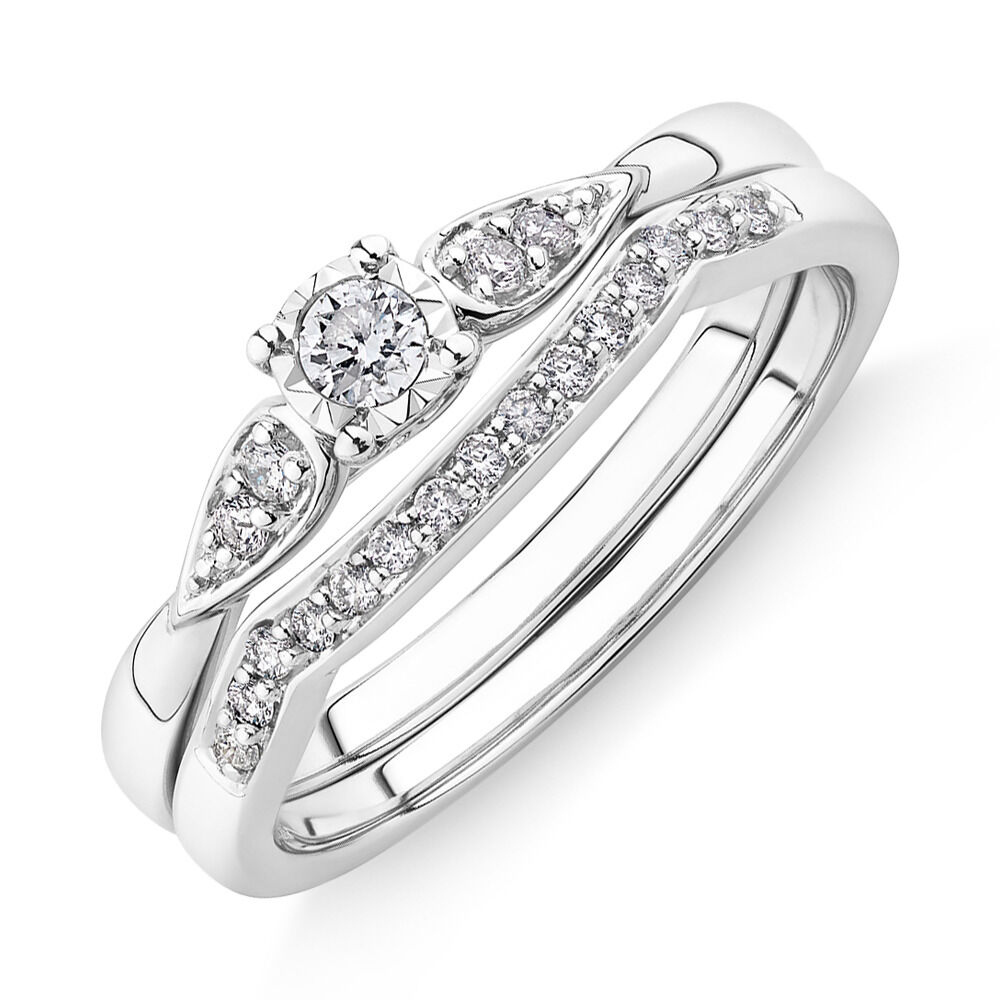 Bridal Set With 0.22 Carat TW of Diamonds In 10kt White Gold