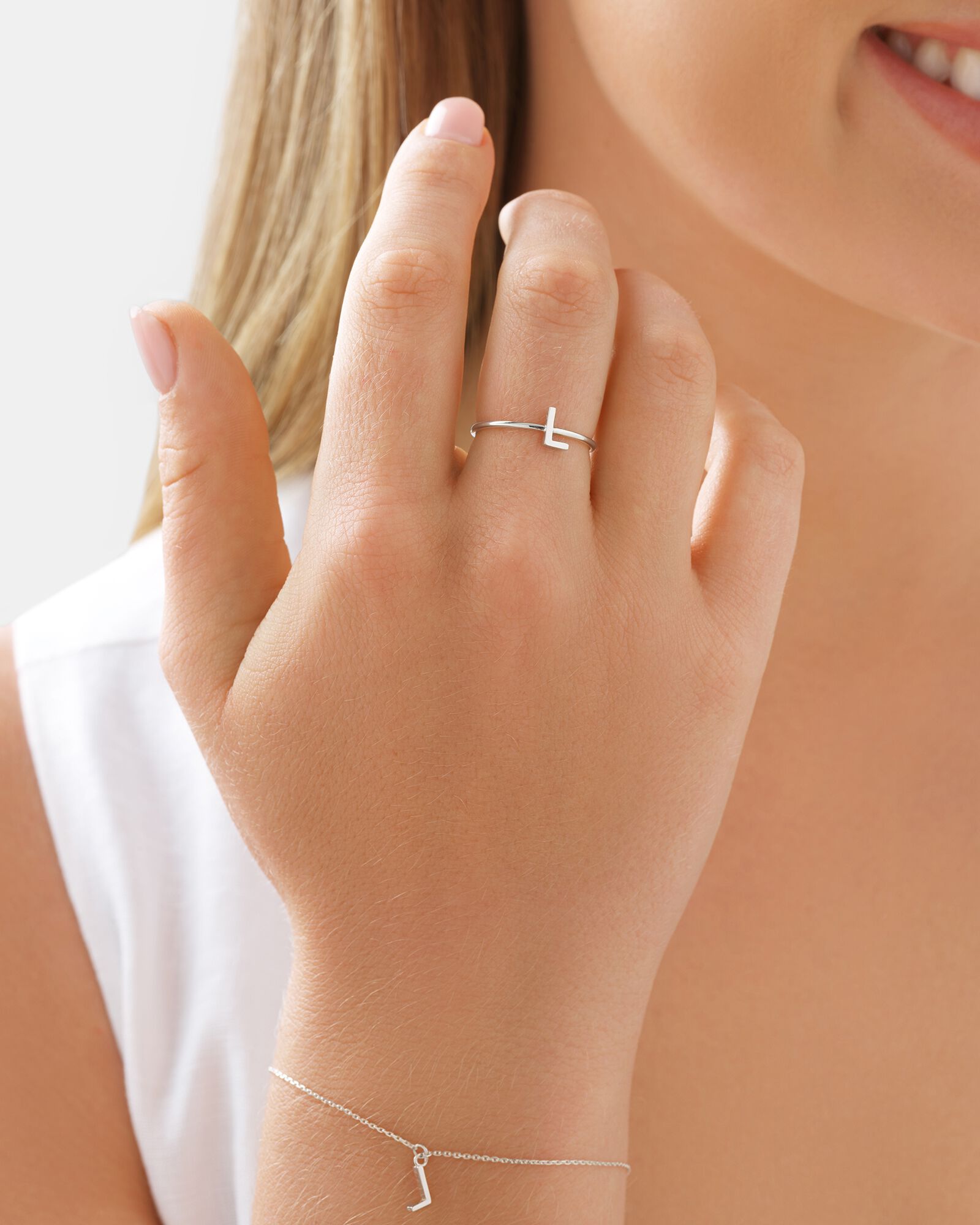 L Initial Ring in Sterling Silver