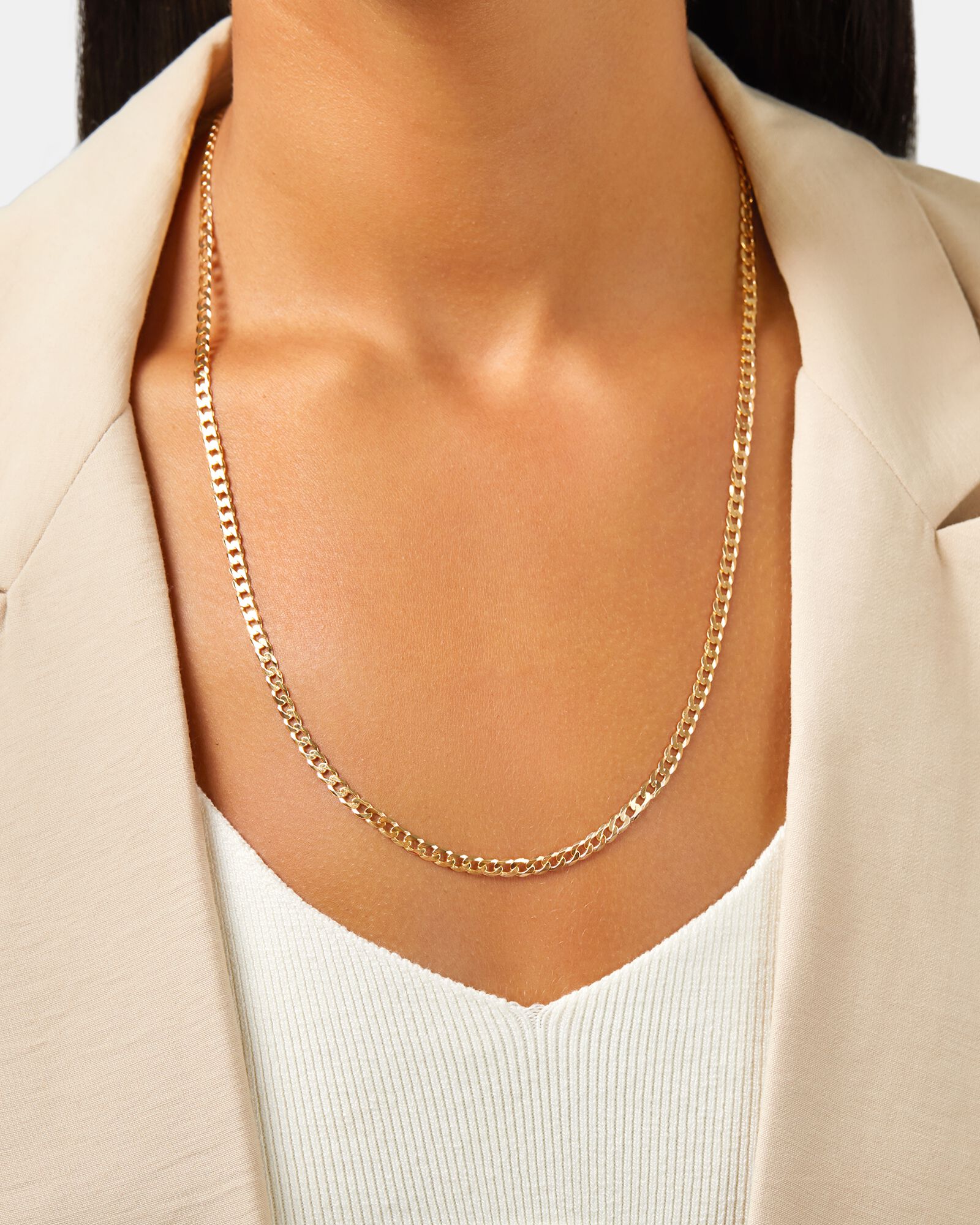 60cm 24 3.5mm 4mm Width Curb Chain in 10kt Yellow Gold