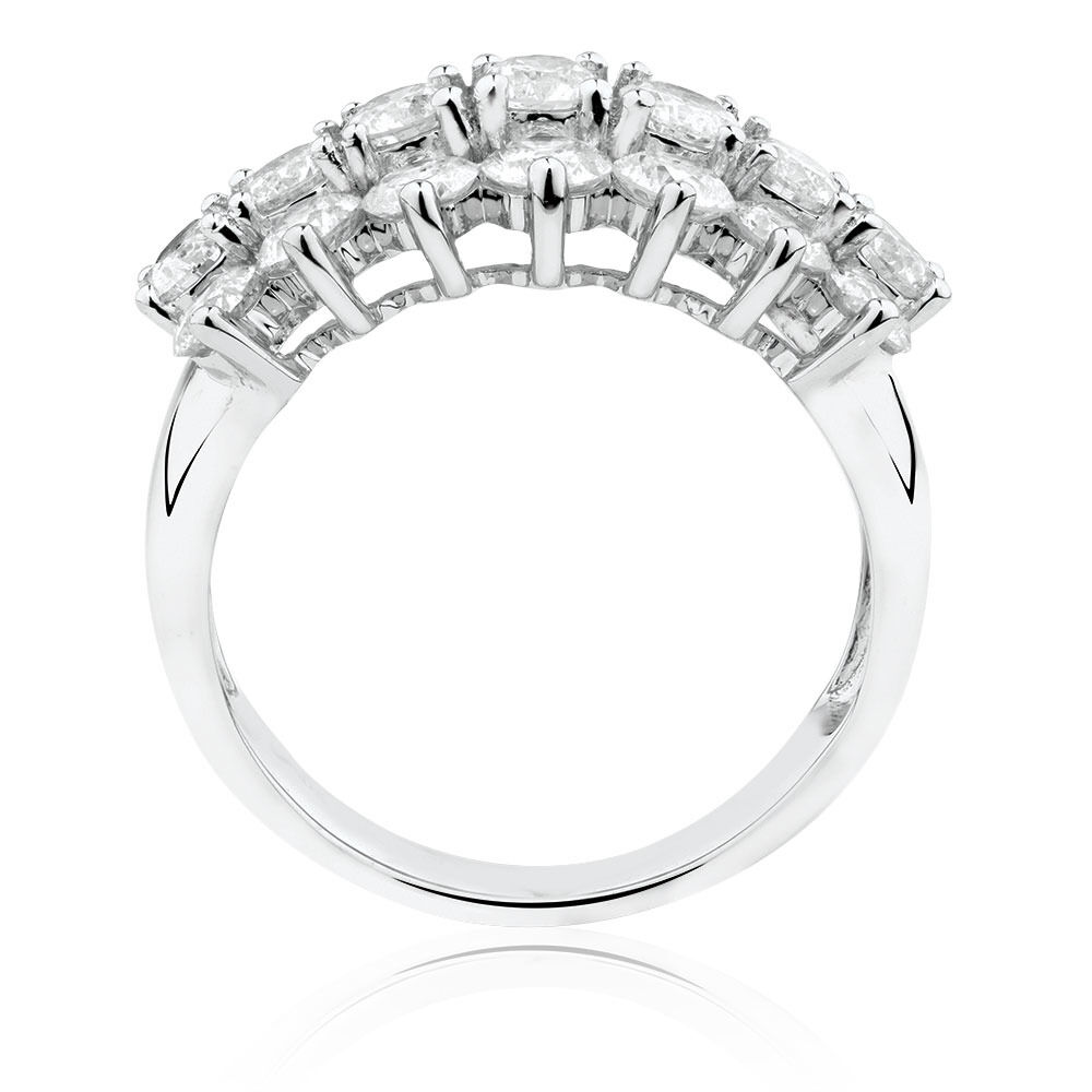 Ring with 3 Carat TW of Diamonds in 10kt White Gold