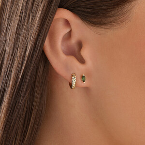 Stud Earrings with Green Tourmaline in 10kt Yellow Gold
