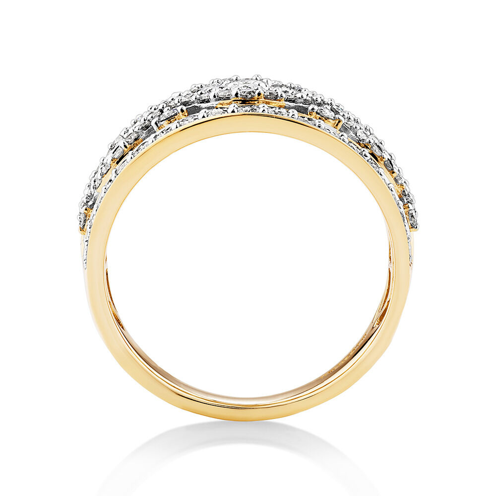 Cluster Ring with 1.25 Carat TW of Diamonds in 10kt Yellow Gold