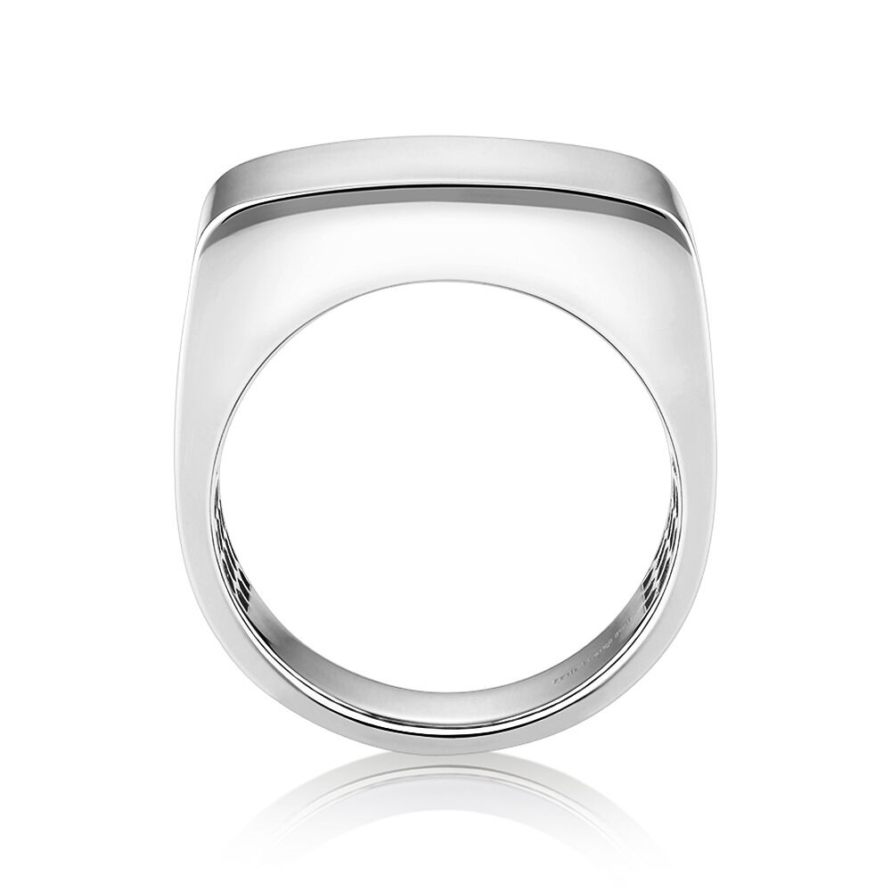 Men’s Signet Ring in Sterling Silver