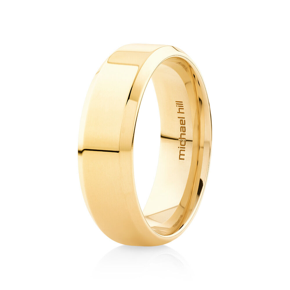 7mm Flat Bevelled Wedding Band in 10kt Yellow Gold