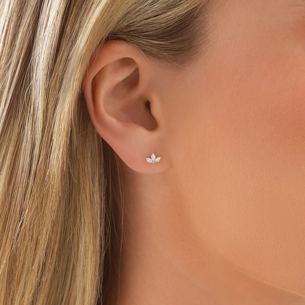 Small stone 2025 earrings
