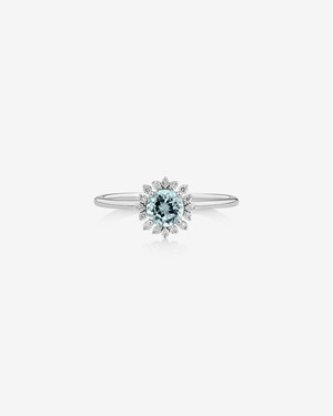 Ring with Aquamarine and Diamonds in 10kt White Gold