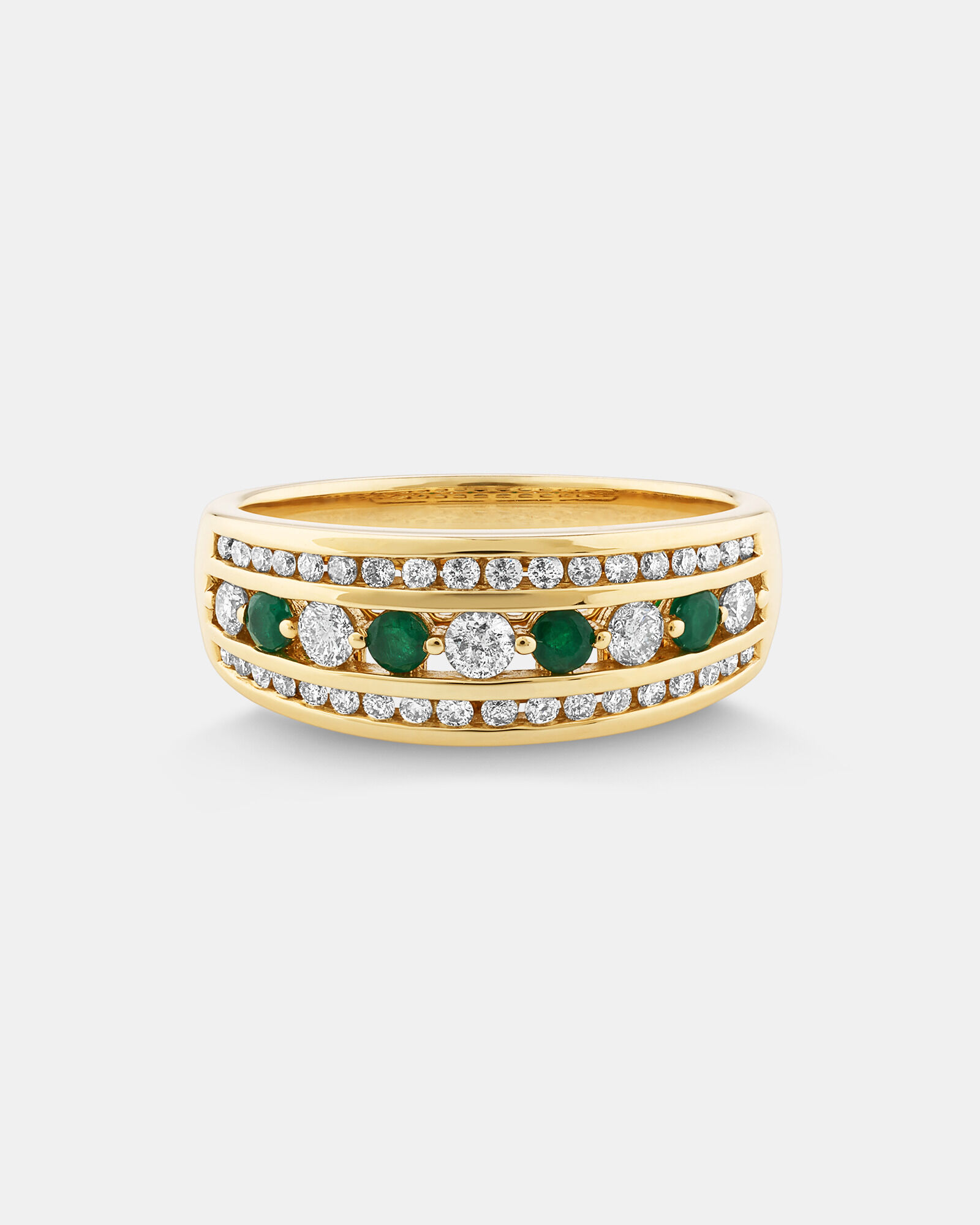 Emerald rings michael hill sales