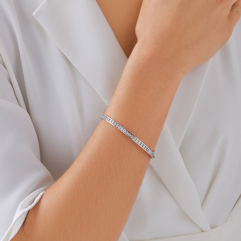 Bangle with 2 Carat TW Of Diamonds in 10kt White Gold