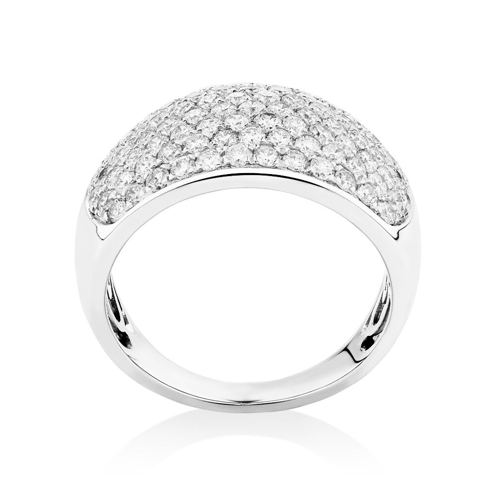 Ring with 1.5 Carat TW of Diamonds in 10kt White Gold