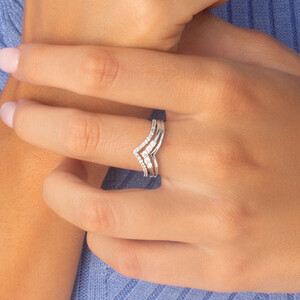 Chevron Ring with 0.34 Carat TW of Diamonds in 10kt White Gold