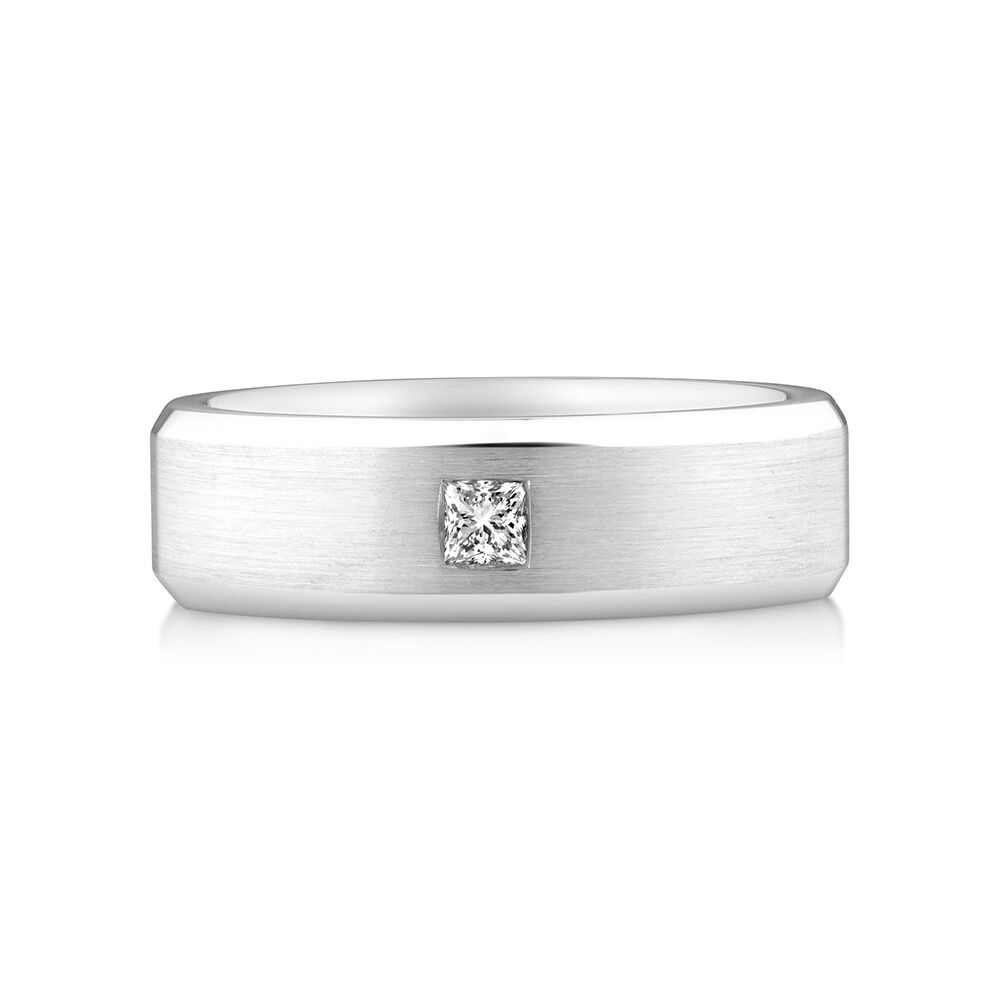Men's Ring with 0.15 Carat TW of Diamonds in 10kt White Gold