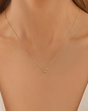 Necklace with Peridot in 10kt Yelllow Gold