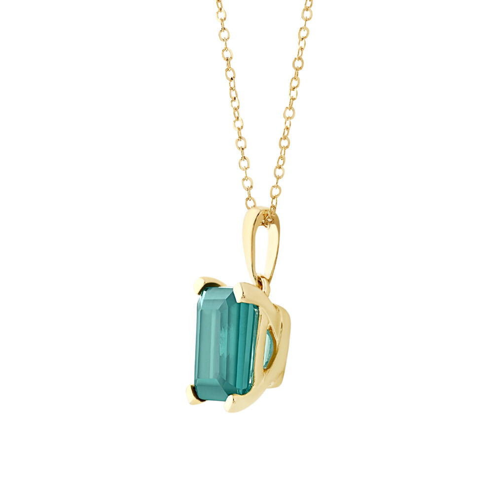 Pendant with Laboratory Created Emerald in 10kt Yellow Gold