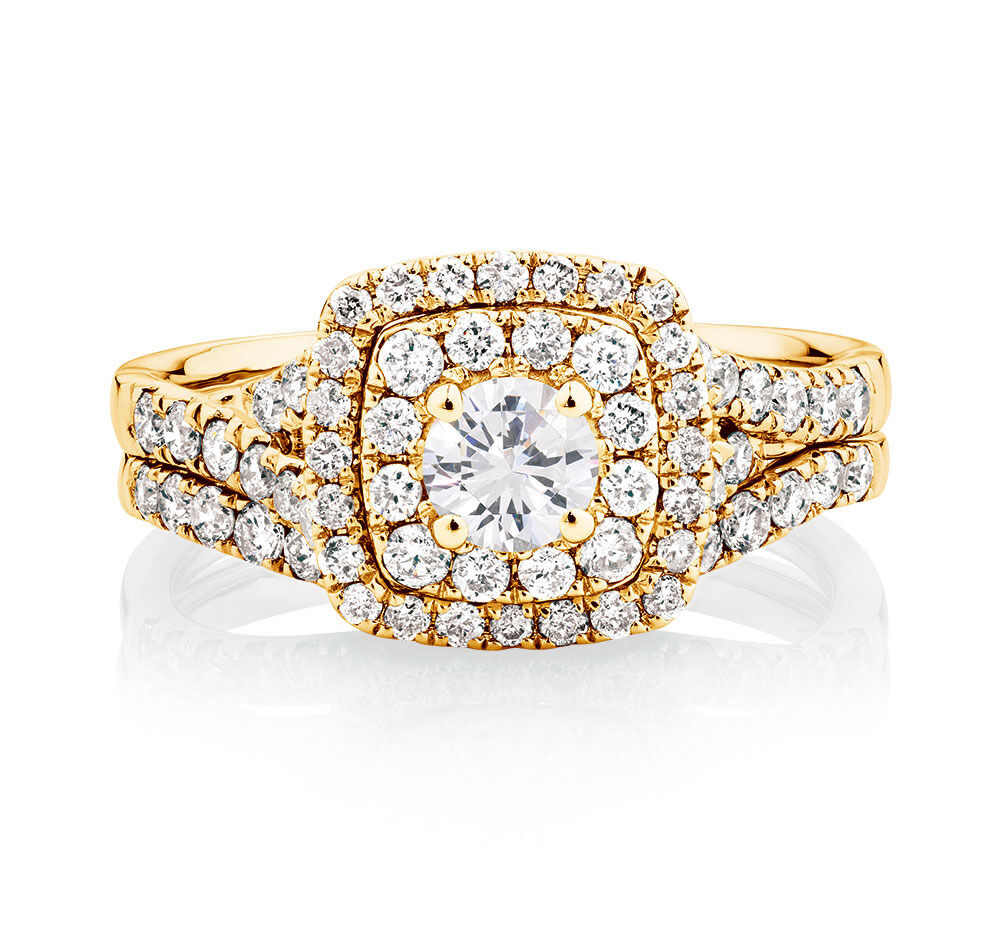 Bridal Set with 1.18 Carat TW of Diamonds in 14kt Yellow Gold