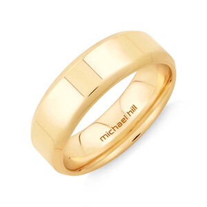 7mm Flat Bevelled Wedding Band in 10kt Yellow Gold