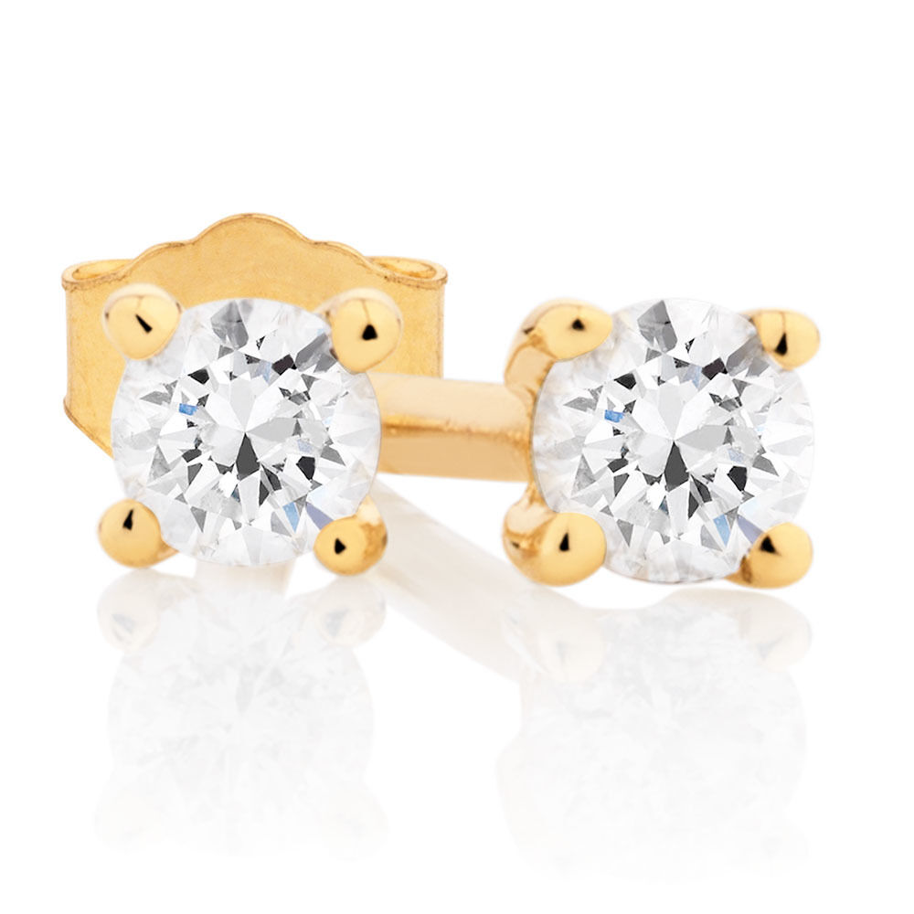 Classic Stud Earrings with 0.085 Carat TW of Diamonds in 10kt Yellow Gold