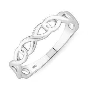 Infinity Link Ring in Sterling Silver