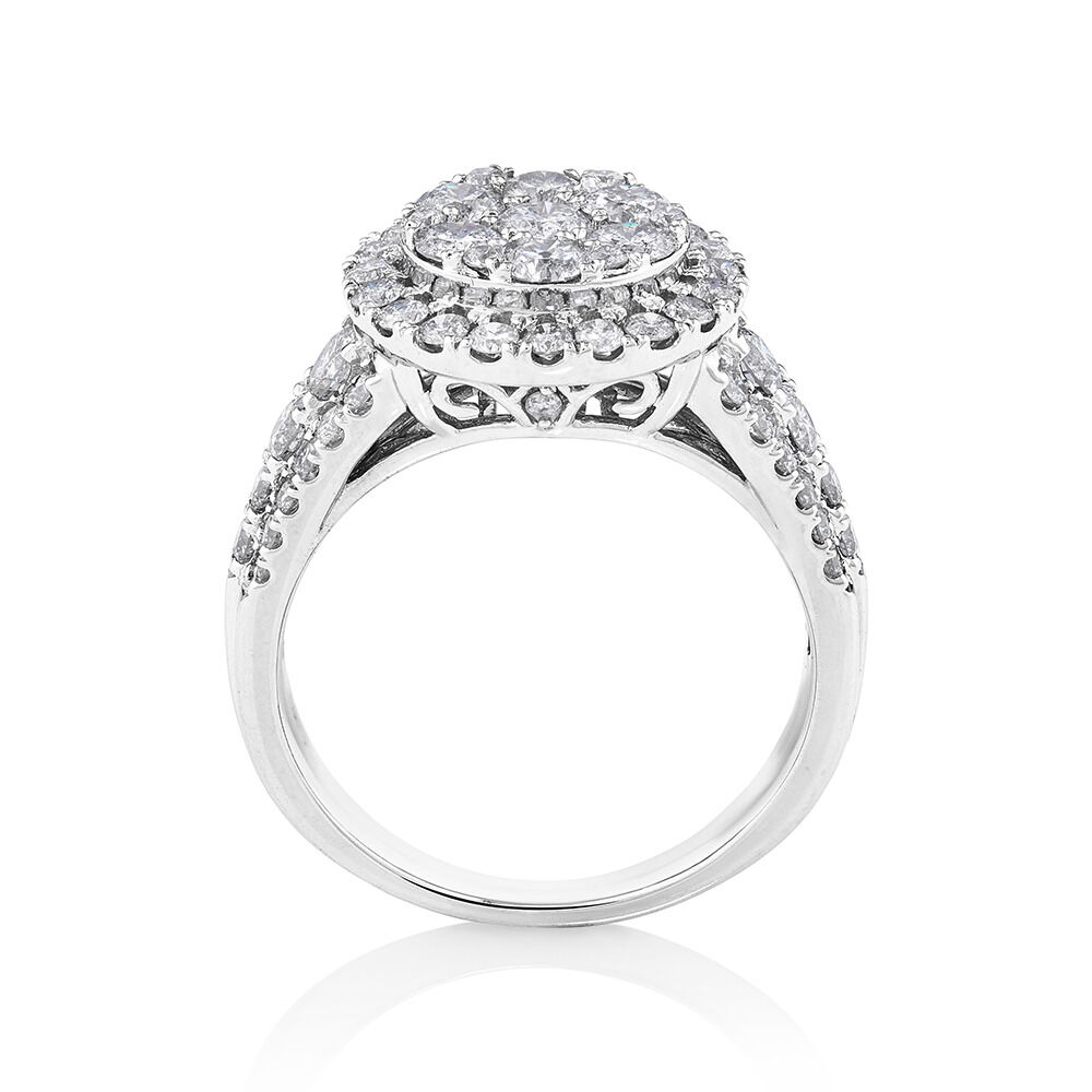 Halo Ring with 2 Carat Of Diamonds in 10kt White Gold