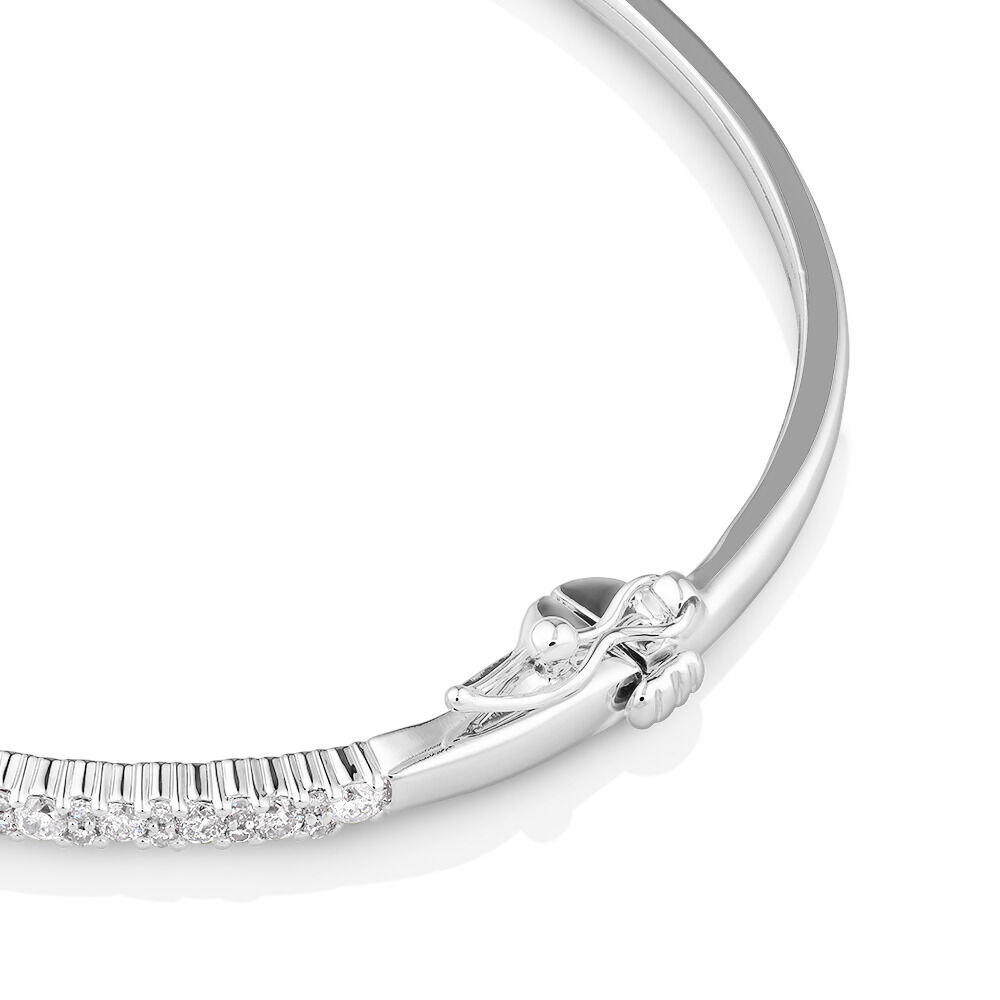 61mm Oval Diamond Bangle with 1 Carat TW of Diamonds in 10kt White Gold
