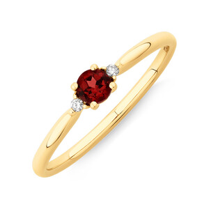 3 Stone Ring with Garnet & Diamonds in 10kt Yellow Gold